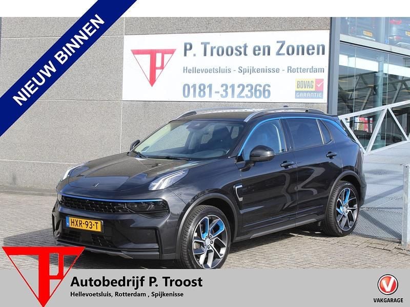 Zwart Gebruikt 2022 Lynk & Co 01 SUV | € 24.950 (Eerlijke prijs) - Afbeelding 1/4