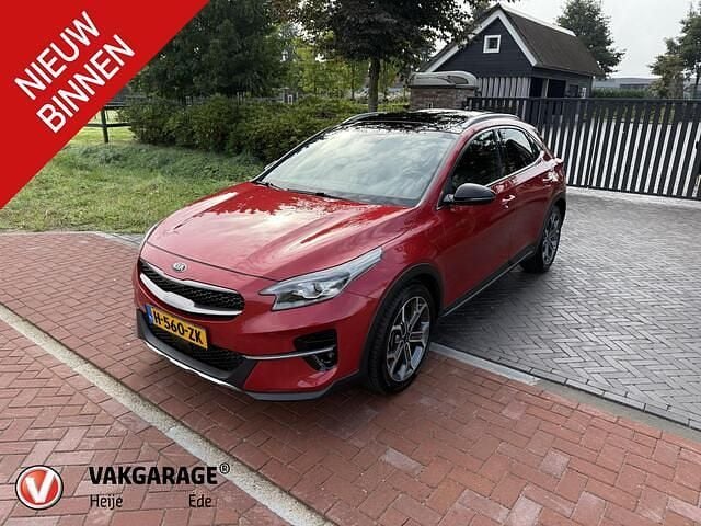 Rood Gebruikt 2020 Kia XCeed SUV | € 23.995 (Eerlijke prijs) - Afbeelding 1/4