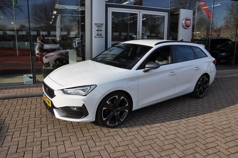 Occasion Cupra Leon 2022 Wit Stationwagen