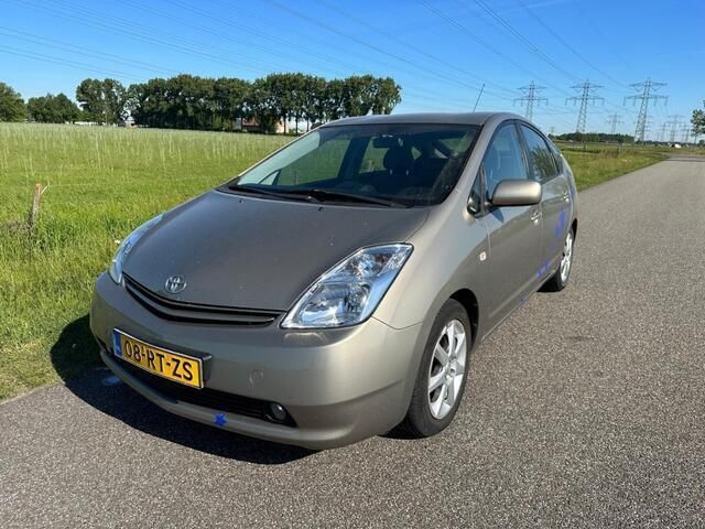 Beige Gebruikt 2005 Toyota Prius Hatchback | € 1.650 (Super prijs) - Afbeelding 1/4