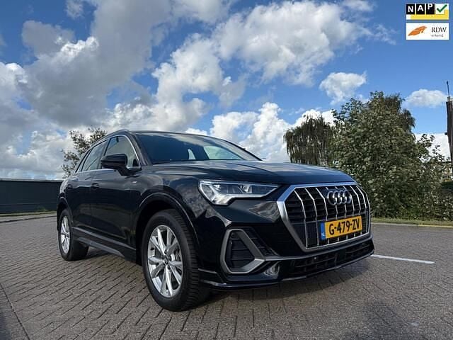 Zwart Occasion 2020 Audi Q3 Proline SUV | € 29.950 (Super prijs) - Afbeelding 1/4