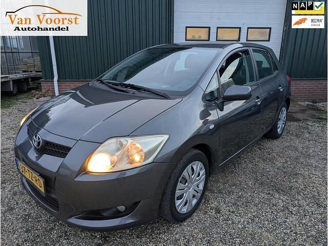 Grijs Gebruikt 2007 Toyota Auris Sol Hatchback | € 3.450 (Eerlijke prijs) - Afbeelding 1/4