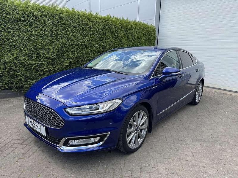 Blauw Gebruikt 2018 Ford Mondeo Vignale Sedan | € 14.999 (Iets duurder) - Afbeelding 1/4