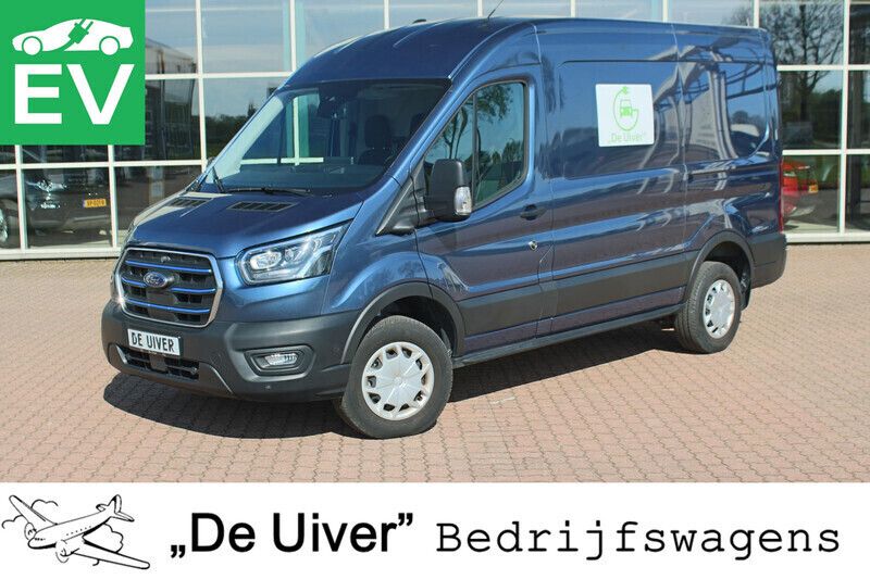 Blauw Gebruikt 2022 Ford E-Transit Trend Van | € 29.950 (Super prijs) - Afbeelding 1/4