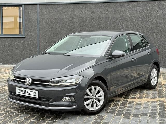 Grijs (metallic) Occasion 2018 VW Polo Highline Hatchback | € 12.950 (Eerlijke prijs) - Afbeelding 1/4
