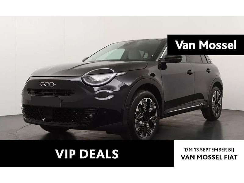 Zwart Nieuw 2025 Fiat 600 La Prima SUV | € 36.650 (Iets duurder) - Afbeelding 1/4