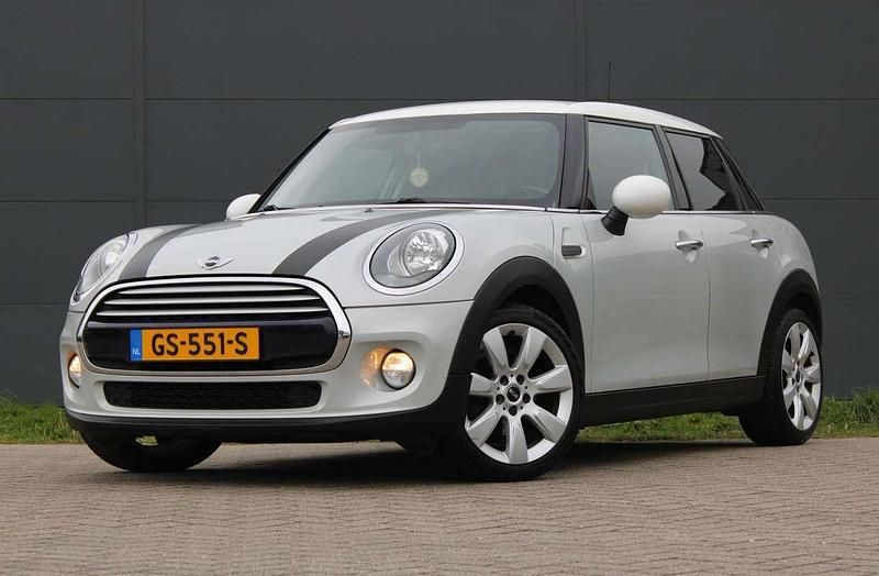 Occasion Mini Cooper D 116 PK (85 kW) 2015 Wit Hatchback