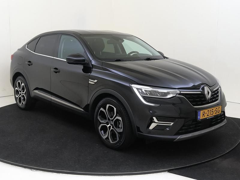 Occasion Renault Arkana Intens 143 PK (105 kW) 2022 Ivoorzwart gxa SUV