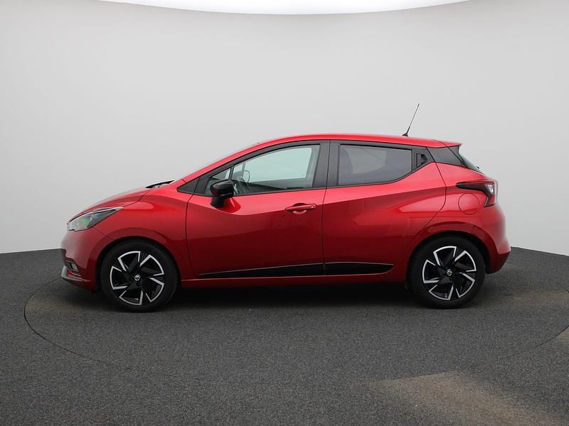 Occasion Nissan Micra 93 PK (68 kW) 2023 Rood Hatchback
