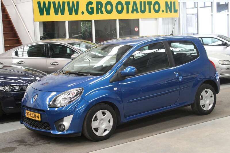 Blauw, metallic lak Gebruikt 2010 Renault Twingo Dynamique Hatchback | € 1.644 (Super prijs) - Afbeelding 1/4