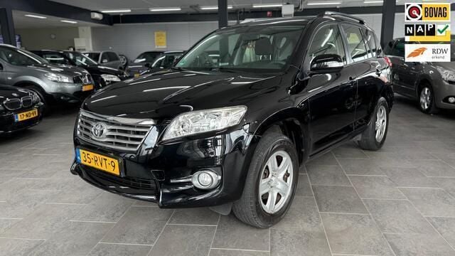 Zwart Gebruikt 2011 Toyota RAV4 Comfort SUV | € 12.950 (Eerlijke prijs) - Afbeelding 1/4