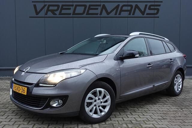 Grijs Occasion 2013 Renault Mégane GT Line GT-Line Stationwagen | € 3.750 (Eerlijke prijs) - Afbeelding 1/4