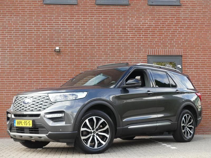 Grijs Gebruikt 2020 Ford Explorer ST-Line SUV | € 42.950 (Eerlijke prijs) - Afbeelding 1/4