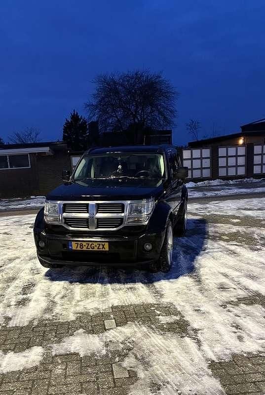 Zwart Occasion 2008 Dodge Nitro SXT SUV | € 5.500 (Goede deal) - Afbeelding 1/4