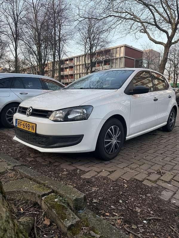 Wit Occasion 2011 VW Polo Hatchback | € 5.350 (Eerlijke prijs) - Afbeelding 1/4