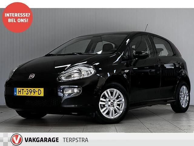Zwart Gebruikt 2015 Fiat Punto Evo Lounge Hatchback | € 2.995 (Super prijs) - Afbeelding 1/4