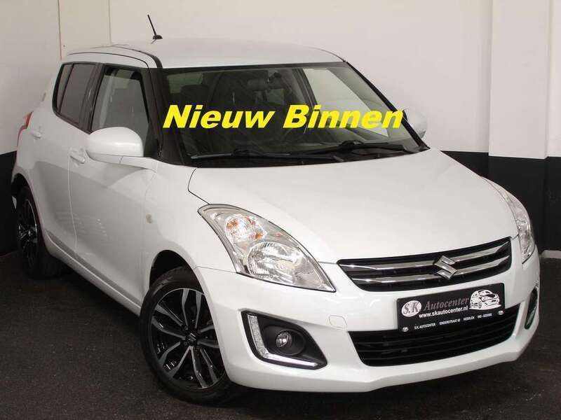 Wit, metallic lak Gebruikt 2017 Suzuki Swift Sport Hatchback | € 12.950 (Eerlijke prijs) - Afbeelding 1/4