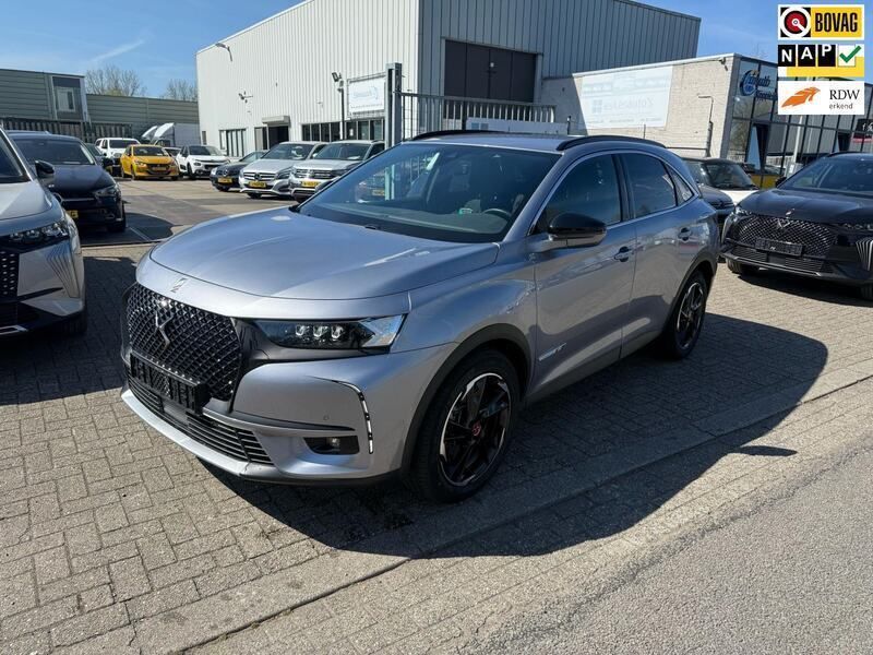 Grijs Gebruikt 2022 DS Automobiles DS7 Crossback Performance SUV | € 29.850 - Afbeelding 1/4