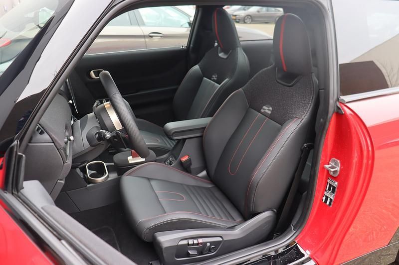 Occasion Mini Cooper S 204 PK (150 kW) 2025 Rood Hatchback