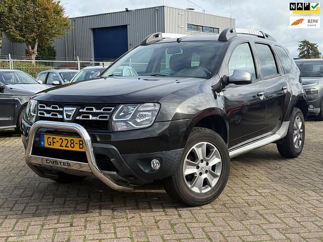 Zwart Gebruikt 2015 Dacia Duster Prestige SUV | € 7.450 (Eerlijke prijs) - Afbeelding 1/4