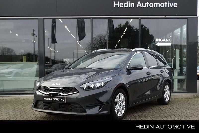 , metallic lak Gebruikt 2024 Kia Ceed Sportswagon Stationwagen | € 24.940 (Eerlijke prijs) - Afbeelding 1/4