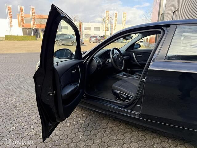 Occasion BMW 116 122 PK (89 kW) 2009 Zwart Hatchback