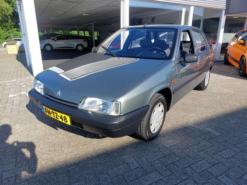 Grijs Occasion 1992 Citroën ZX Hatchback | € 4.950 - Afbeelding 1/4