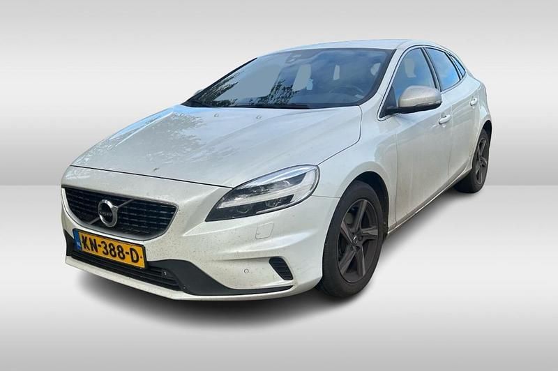 Wit (parellak) Gebruikt 2016 Volvo V40 R-Design Hatchback | € 9.999 (Goede deal) - Afbeelding 1/4