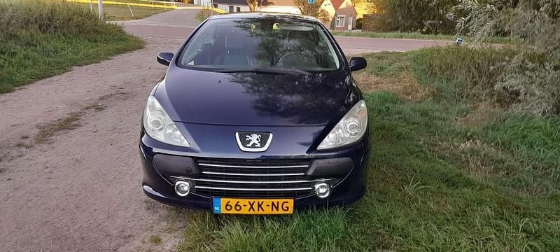 Blauw Gebruikt 2007 Peugeot 307 CC Cabriolet | € 4.500 (Duur) - Afbeelding 1/4