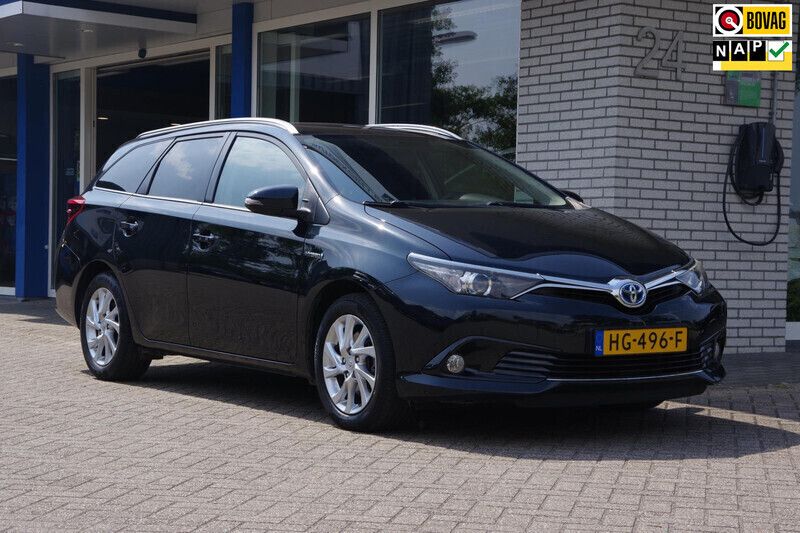 Grijs Gebruikt 2015 Toyota Auris Hybrid Stationwagen | € 10.900 (Super prijs) - Afbeelding 1/4