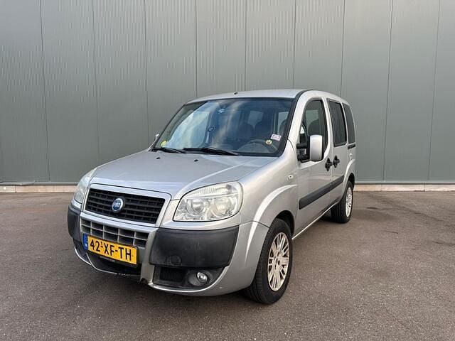 Grijs Gebruikt 2007 Fiat Doblò Dynamic MPV | € 1.995 (Super prijs) - Afbeelding 1/4