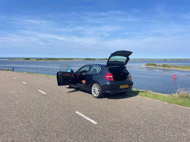 Blauw Gebruikt 2007 BMW 118 Executive Hatchback | € 5.950 (Eerlijke prijs) - Afbeelding 1/4