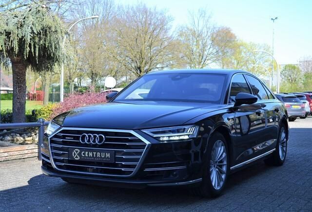 Zwart, metallic lak Gebruikt 2020 Audi A8 Sedan | € 68.750 (Duur) - Afbeelding 1/4