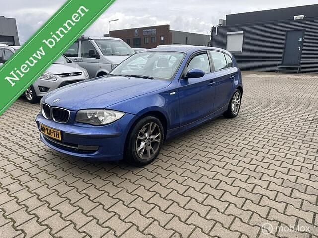 Blauw Gebruikt 2007 BMW 118 Hatchback | € 1.650 (Iets duurder) - Afbeelding 1/4