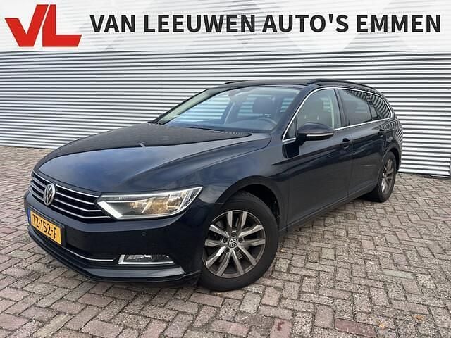 Zwart Gebruikt 2018 VW Passat Highline Stationwagen | € 14.900 (Goede deal) - Afbeelding 1/4