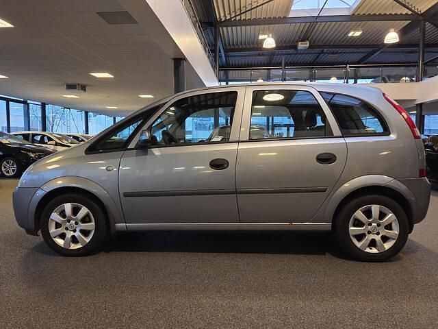 Occasion Opel Meriva 101 PK (74 kW) 2005 Grijs MPV