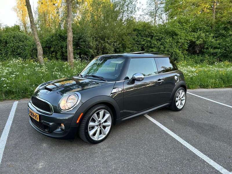 Grijs Gebruikt 2013 Mini Cooper Hatchback | € 11.500 (Eerlijke prijs) - Afbeelding 1/4
