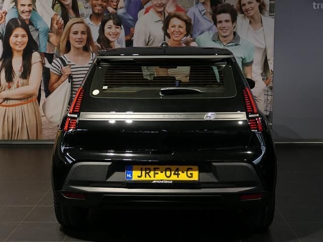 Nieuw Renault R5 Evolution 89 kW (122 PK) 2025 Noir étoilé (donker zwart metallic) Hatchback