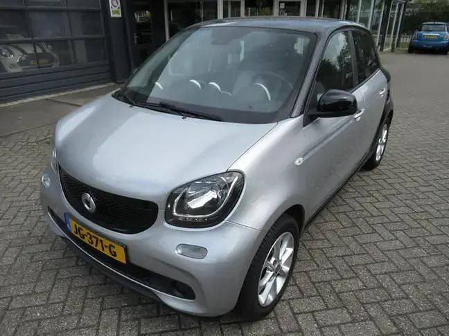 Occasion Smart ForFour Passion 71 PK (52 kW) 2016 Grijs Hatchback