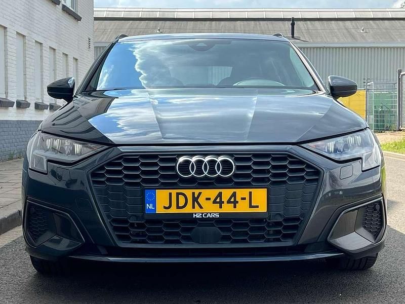 Occasion Audi A3 Sportback e-tron Premium 204 PK (150 kW) 2021 Grijs Hatchback