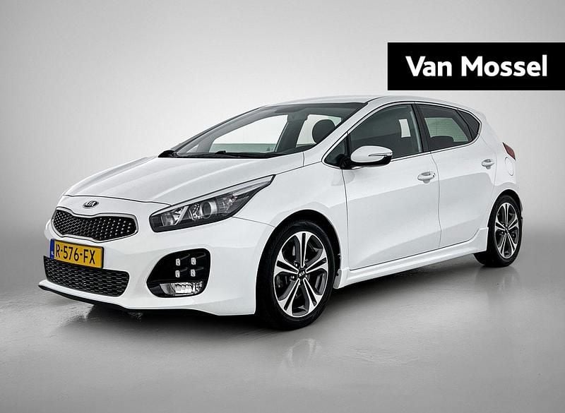 Hatchback Gebruikt 2018 Kia Ceed Hatchback | € 12.900 (Eerlijke prijs) - Afbeelding 1/4