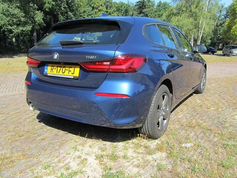 Occasion BMW 118 136 PK (100 kW) 2022 Blauw Hatchback