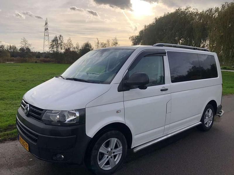 Wit Gebruikt 2015 VW T5 Van | € 17.999 - Afbeelding 1/4