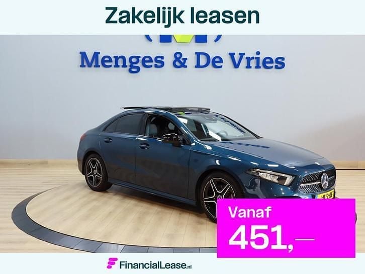 Gebruikt 2020 Mercedes A180 Business | € 45.132 - Afbeelding 1/4