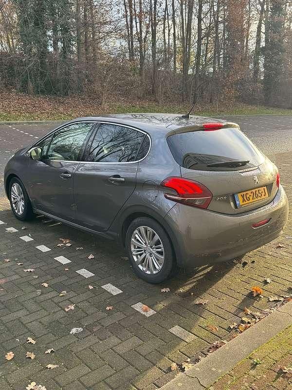 Occasion Peugeot 208 Access 82 PK (60 kW) 2018 Grijs Hatchback