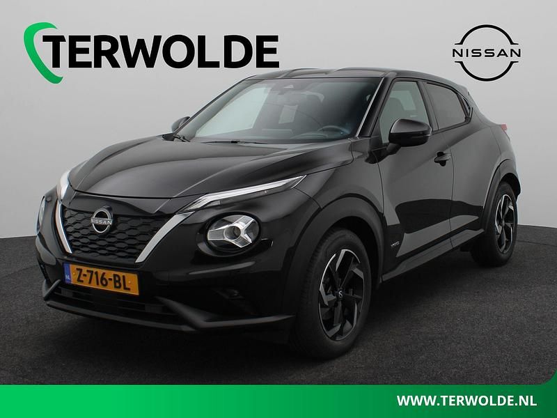 Zwart metallic Occasion 2024 Nissan Juke N-Connecta SUV | € 22.945 (Goede deal) - Afbeelding 1/4