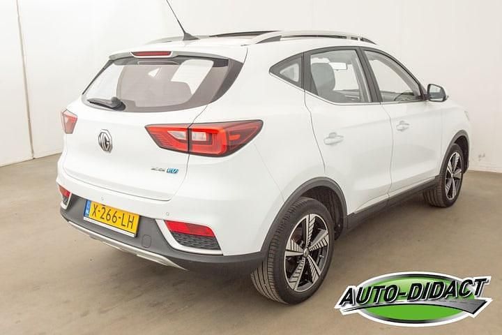 Occasion MG ZS 114 kW (156 PK) 2021 Wit MPV