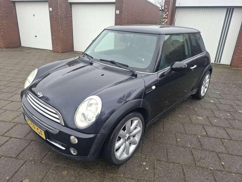 Occasion Mini ONE Pepper 90 PK (66 kW) 2005 Zwart Hatchback
