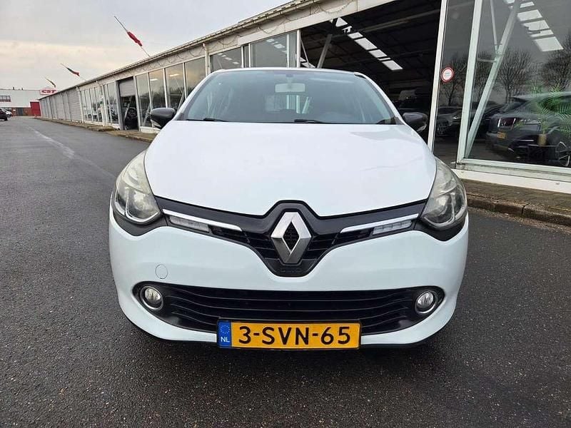 Occasion Renault Clio IV Expression 90 PK (66 kW) 2014 Wit Hatchback