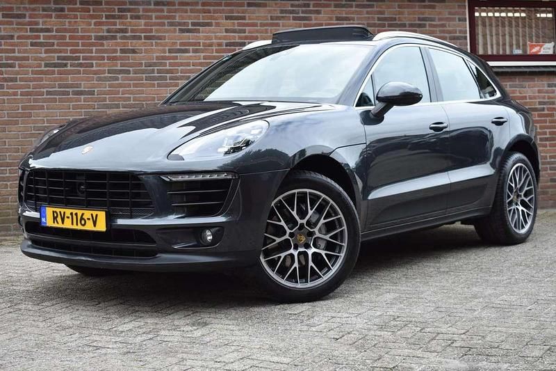 Grijs Gebruikt 2018 Porsche Macan Sport SUV | € 34.949 (Eerlijke prijs) - Afbeelding 1/4